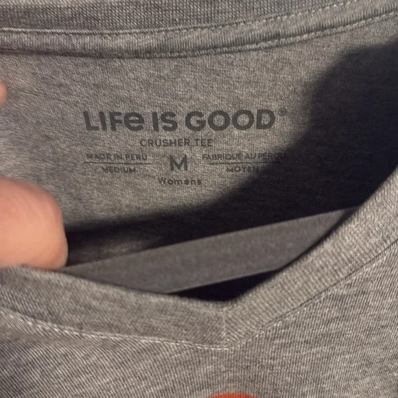 NWT Life is Good Women's Gray T-Shirt Size Medium - Picture 3 of 6